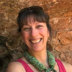 Picture of Linda Lee